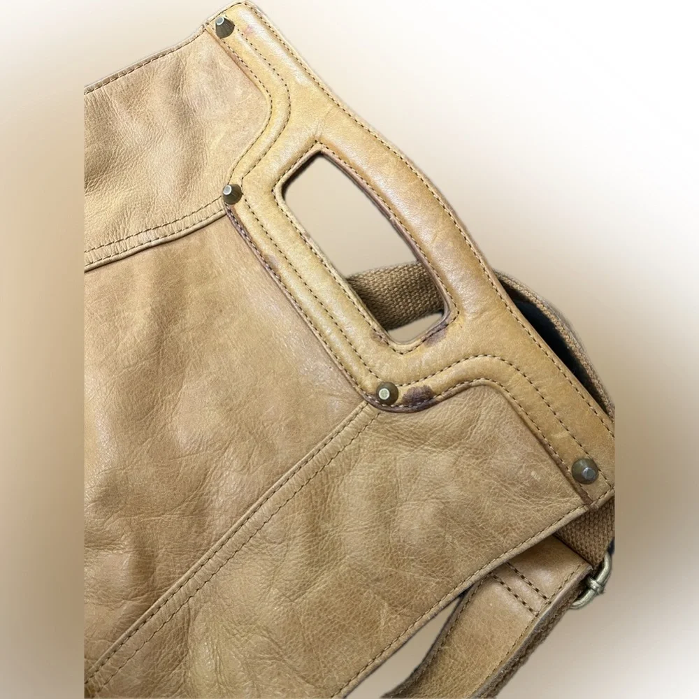 Vintage LUCKY BRAND leather magnetic close multi wear crossbody retired bag - Picture 5 of 16